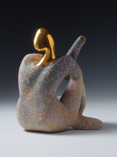 Popova figurative teapot